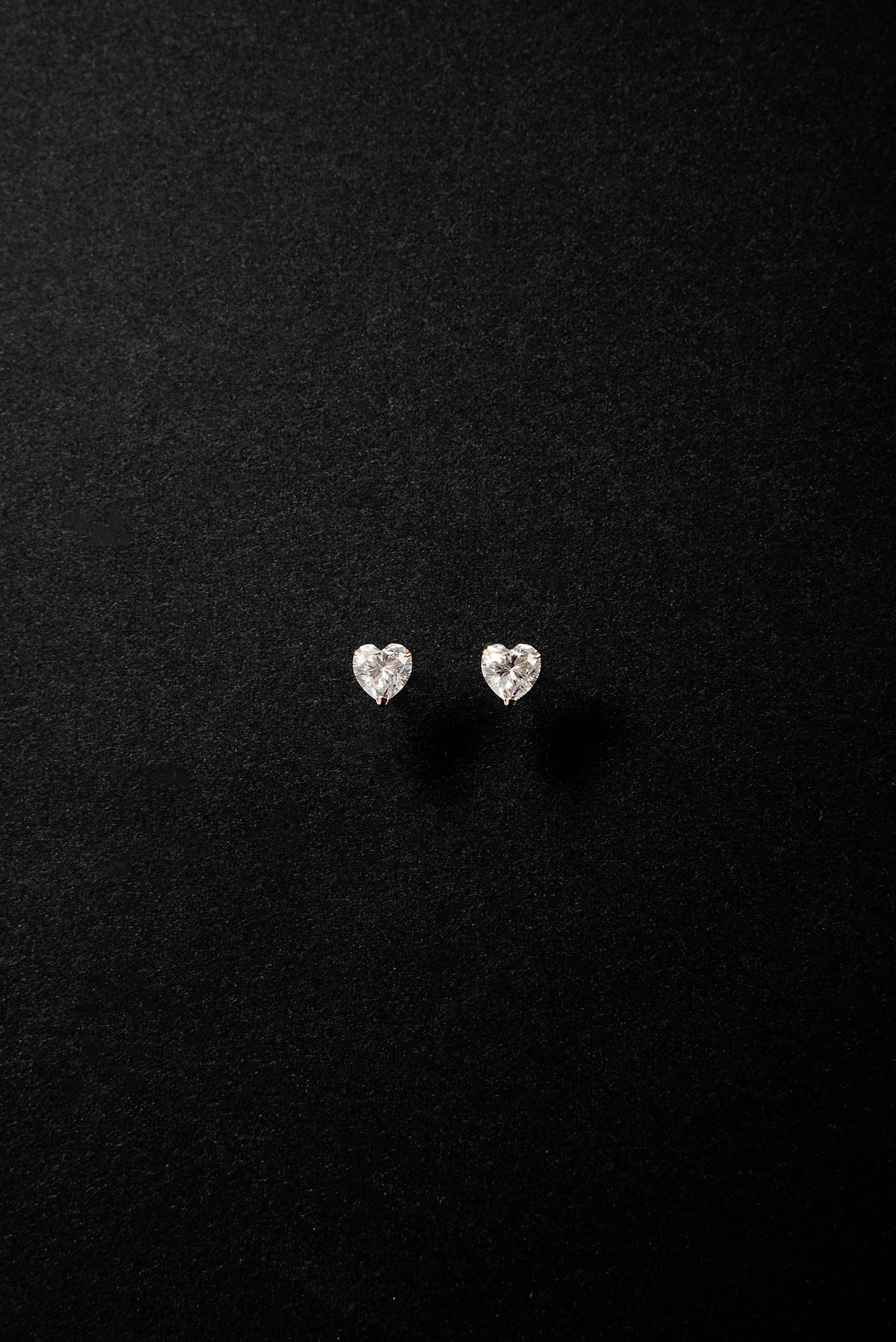 Heart stud earrings